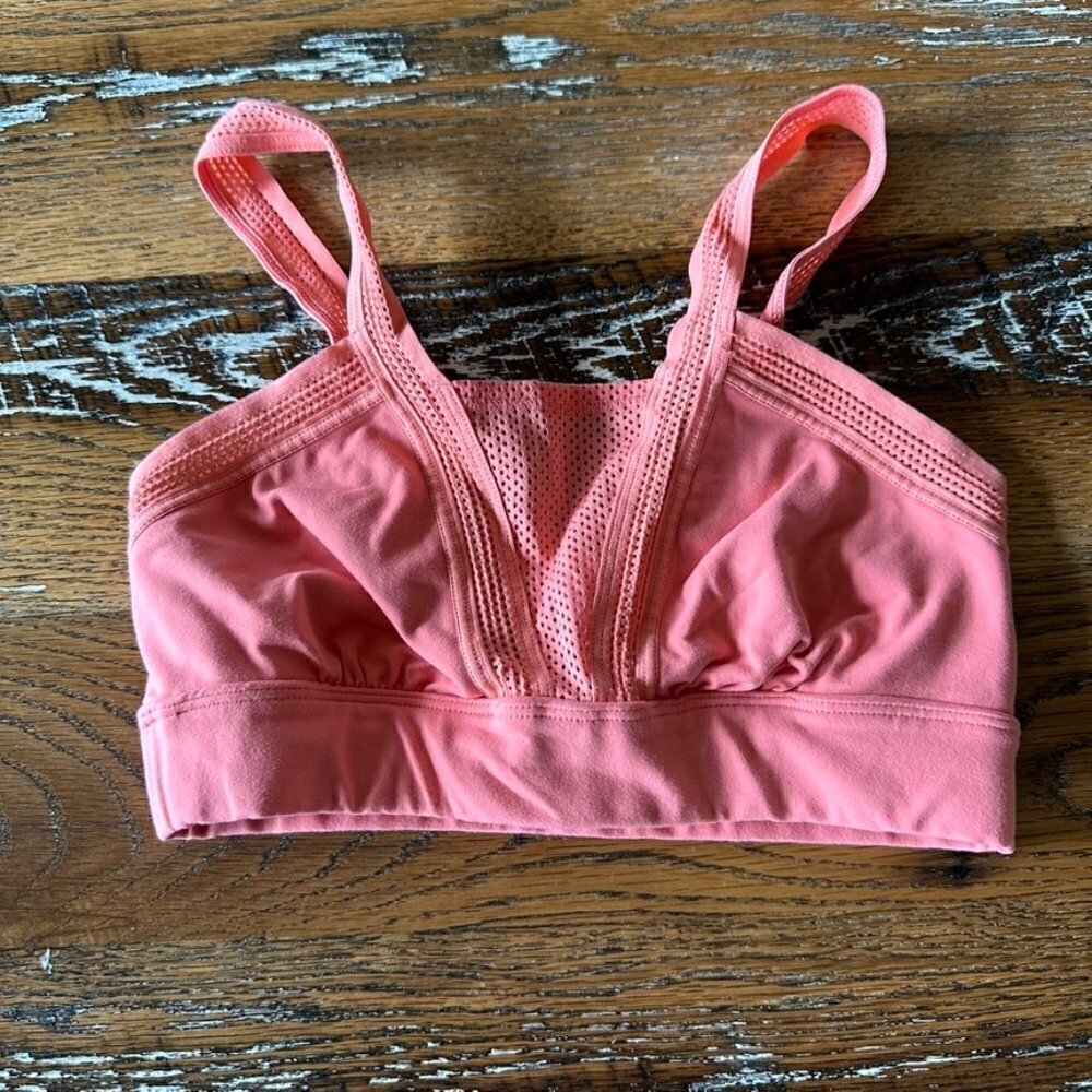 Aerie Peach Colored Sports Bra Sz XS